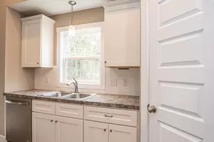 6180 Charleston Ln, Allendale, MI 49401 - Photo 13
