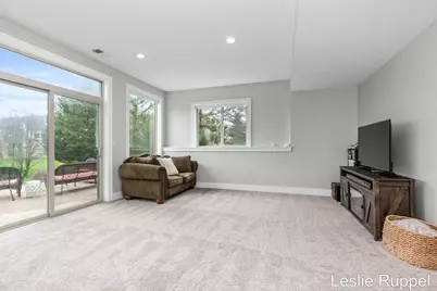 2672 Atwater Hills Drive NE, Grand Rapids, MI 49525 - Photo 37