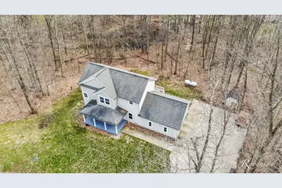 2232 Pointe North Drive NE, Cedar Springs, MI 49319 - Photo 11