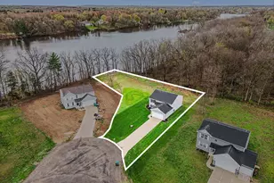 17803 Bluff Dr, Three Rivers, MI 49093 - Photo 25