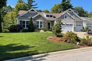 6837 Westshire Dr, Norton Shores, MI 49444 - Photo 5
