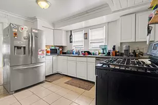 711 Denner St, Kalamazoo, MI 49006 - Photo 9