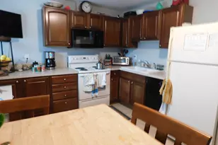 756 W Kilgore Rd, Kalamazoo, MI 49008 - Photo 3