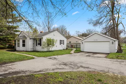 1430 36th Street SE, Grand Rapids, MI 49508 - Photo 3