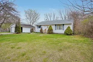 5223 S Boulder St, Jackson, MI 49201 - Photo 7