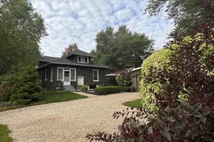 113 E Locust St, Three Oaks, MI 49128 - Photo 33