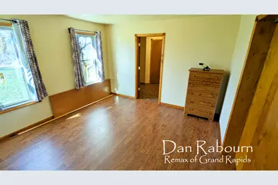 1185 11 Mile Road, Remus, MI 49340 - Photo 17