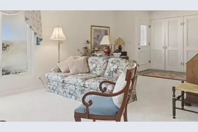 370 Wildwood Drive, Holland, MI 49423 - Photo 9