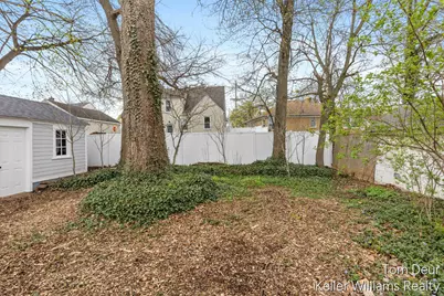 1831 Sylvan Avenue SE, Grand Rapids, MI 49506 - Photo 31