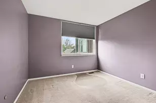 242 Dunbarton Ct, Kalamazoo, MI 49006 - Photo 13