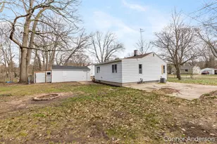 15403 Pine St, Grand Haven, MI 49417 - Photo 17