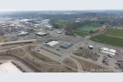 343 E 8th Street, Holland, MI 49423 - Photo 3