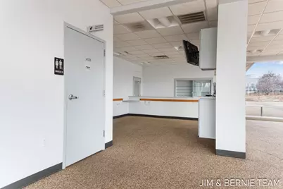 343 E 8th Street, Holland, MI 49423 - Photo 25