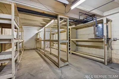 343 E 8th Street, Holland, MI 49423 - Photo 59