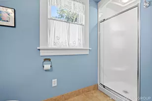 122 E Central Ave, Zeeland, MI 49464 - Photo 57