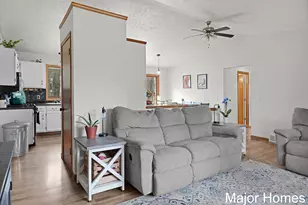 8445 Oakview Ave NE, Rockford, MI 49341 - Photo 7