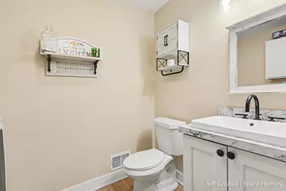 703 140th Avenue, Wayland, MI 49348 - Photo 11