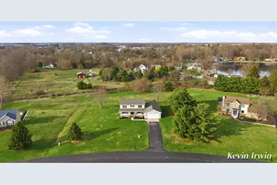 7233 Russet Trail NE, Rockford, MI 49341 - Photo 7