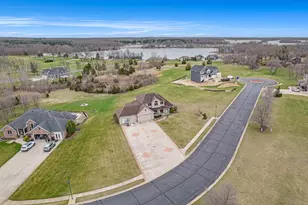 17 Coronado Dr, Jackson, MI 49201 - Photo 39