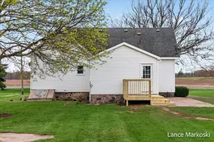1585 135th Ave, Wayland, MI 49348 - Photo 35