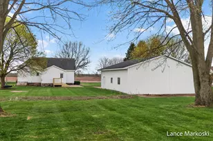 1585 135th Ave, Wayland, MI 49348 - Photo 33