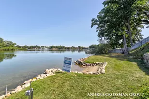 567 Breezy Bluff St, Battle Creek, MI 49015 - Photo 9