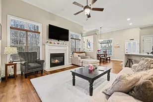 3381 Hanford Ln, Kalamazoo, MI 49009 - Photo 7