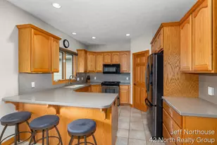 7553 Willow Pointe Dr, Caledonia, MI 49316 - Photo 13