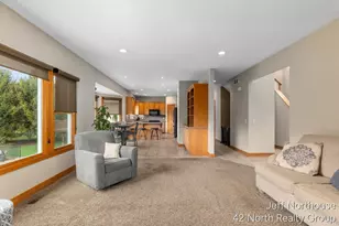 7553 Willow Pointe Dr, Caledonia, MI 49316 - Photo 11