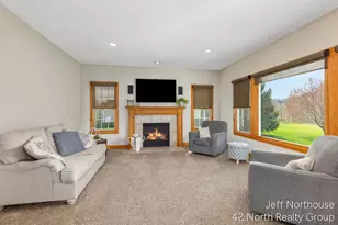 7553 Willow Pointe Dr, Caledonia, MI 49316 - Photo 9