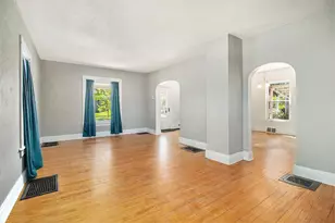 115 N Emily St, Ludington, MI 49431 - Photo 9