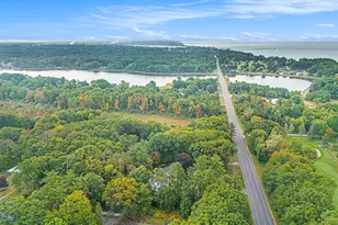 1540 Lakeshore Dr, Ludington, MI 49431 - Photo 31