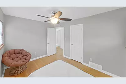 4911 Detroit Street, Dearborn Heights, MI 48125 - Photo 11