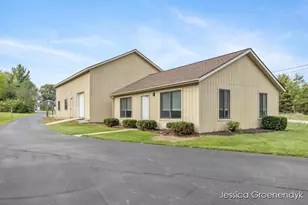 190 N Patterson Rd, Wayland, MI 49348 - Photo 33