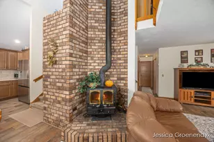 190 N Patterson Rd, Wayland, MI 49348 - Photo 15