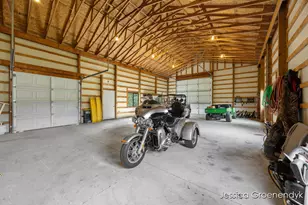 190 N Patterson Rd, Wayland, MI 49348 - Photo 35
