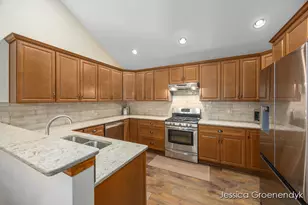 190 N Patterson Rd, Wayland, MI 49348 - Photo 21
