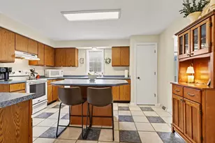2956 W John Beers Rd, Stevensville, MI 49127 - Photo 3