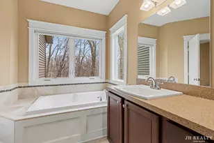 2627 Oak Highland Ct SE, Lowell, MI 49331 - Photo 23