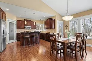 2627 Oak Highland Ct SE, Lowell, MI 49331 - Photo 9