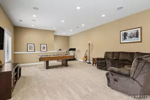 2627 Oak Highland Ct SE, Lowell, MI 49331 - Photo 27