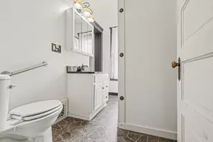 210 Fremont St, Battle Creek, MI 49017 - Photo 21