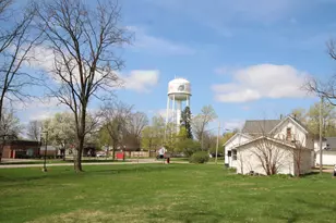 304 E Prairie St, Vicksburg, MI 49097 - Photo 33
