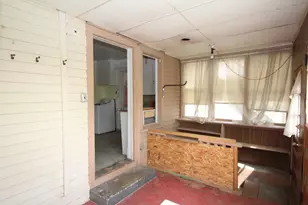304 E Prairie St, Vicksburg, MI 49097 - Photo 21