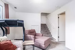 1985 Oakcliff Dr NE, Grand Rapids, MI 49525 - Photo 19