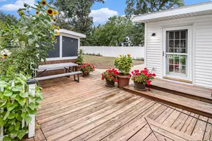 1985 Oakcliff Dr NE, Grand Rapids, MI 49525 - Photo 31