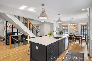1617 Alexander St SE, East Grand Rapids, MI 49506 - Photo 9