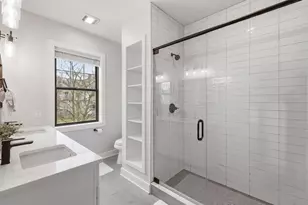 629 Fairview Ave NE, Grand Rapids, MI 49503 - Photo 23