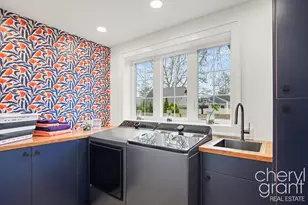 1100 Eastwood Ave SE, East Grand Rapids, MI 49506 - Photo 11
