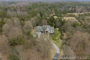 5484 Lakeshore Ave, Holland, MI 49424 - Photo 47